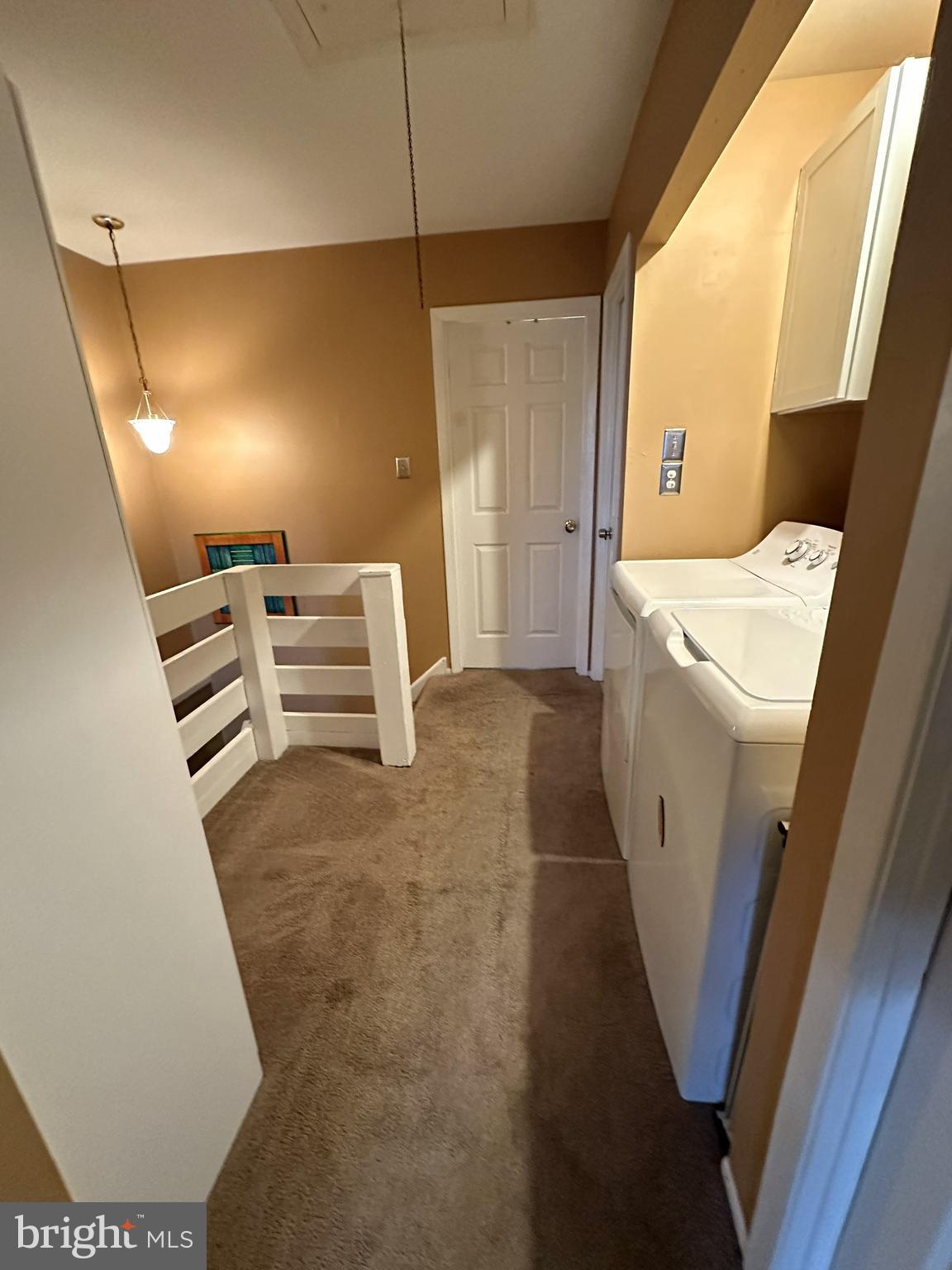 1280 Fox Run Reading, PA 19606 - Photo 9 of 18 a view of utility room with washer and dryer