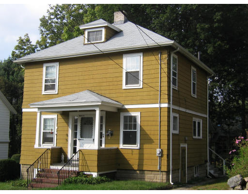 22 Grayson Road Winchester, MA 01890 - Photo 1 of 8 Gallery Image 1