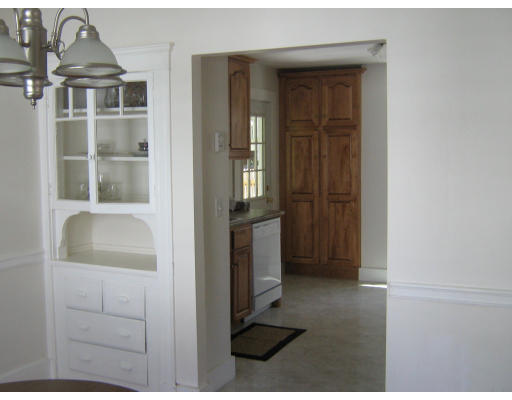 22 Grayson Road Winchester, MA 01890 - Photo 8 of 8 Gallery Image 8