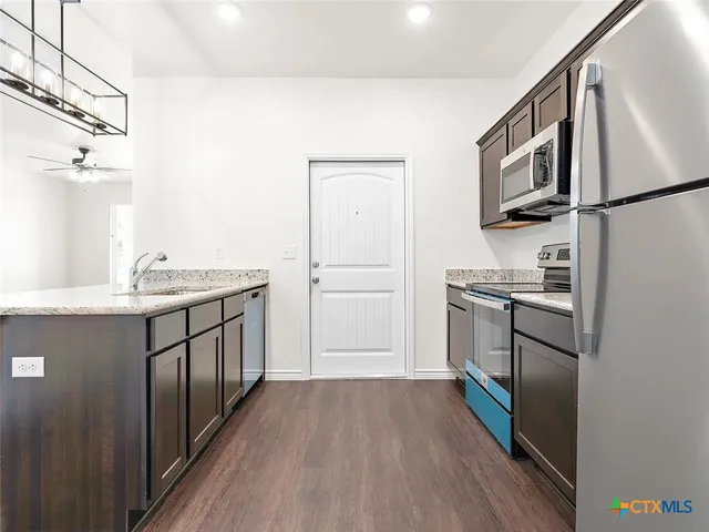 $1,750 | 5110 Rose Gdn Loop, Killeen, TX 76542