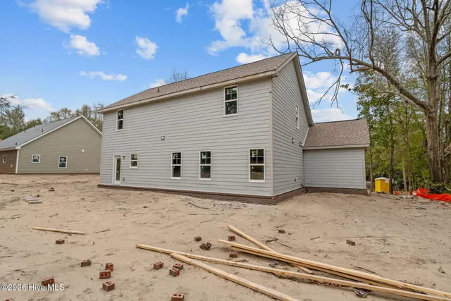 $563,900 | 205 Telluride Court, Aberdeen, NC 28315