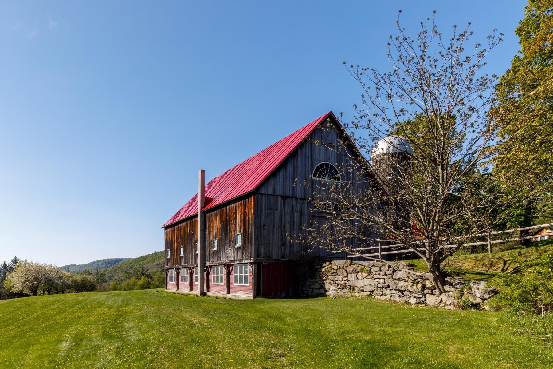 3702 Liberty Hill Road Pittsfield, VT 05762 - Photo 27 of 40 Gallery Image 27