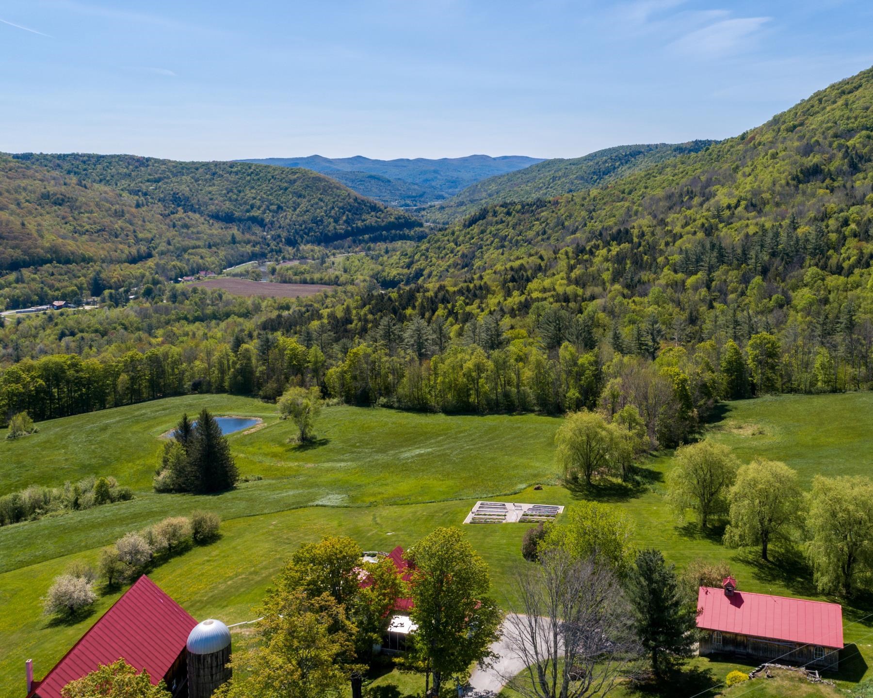 3702 Liberty Hill Road Pittsfield, VT 05762 - Photo 4 of 40 Gallery Image 4