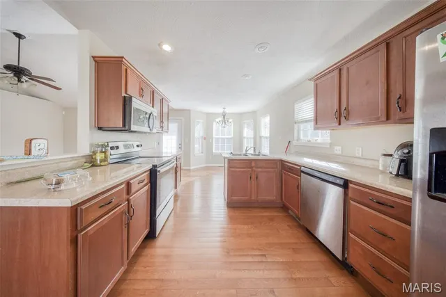 $274,900 | 122 Lyle Curtis Circle, Waynesville, MO 65583