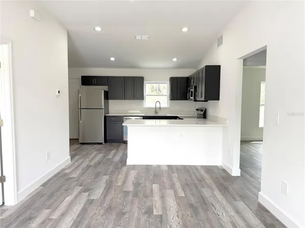 $1,650 | 14 Locust Radiel, Ocala, FL 34472