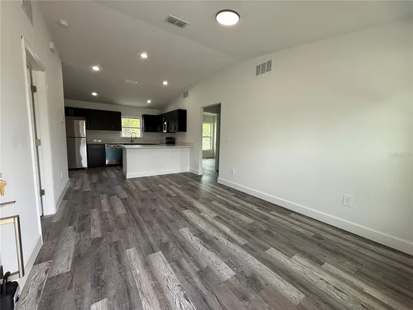 $1,650 | 14 Locust Radiel, Ocala, FL 34472