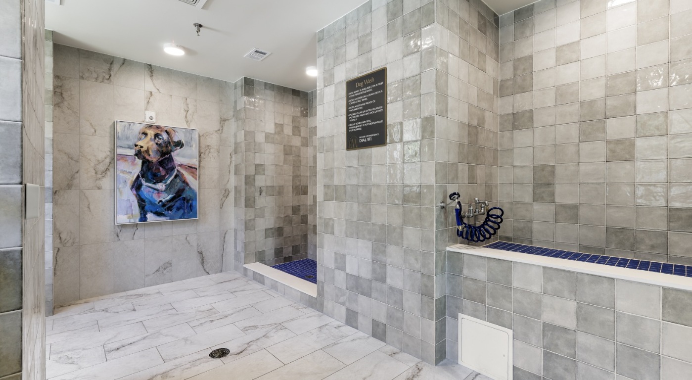 10520 Lakeline Mall Drive, Unit 222 Austin, TX 78717 - Photo 20 of 23 a bathroom with a shower