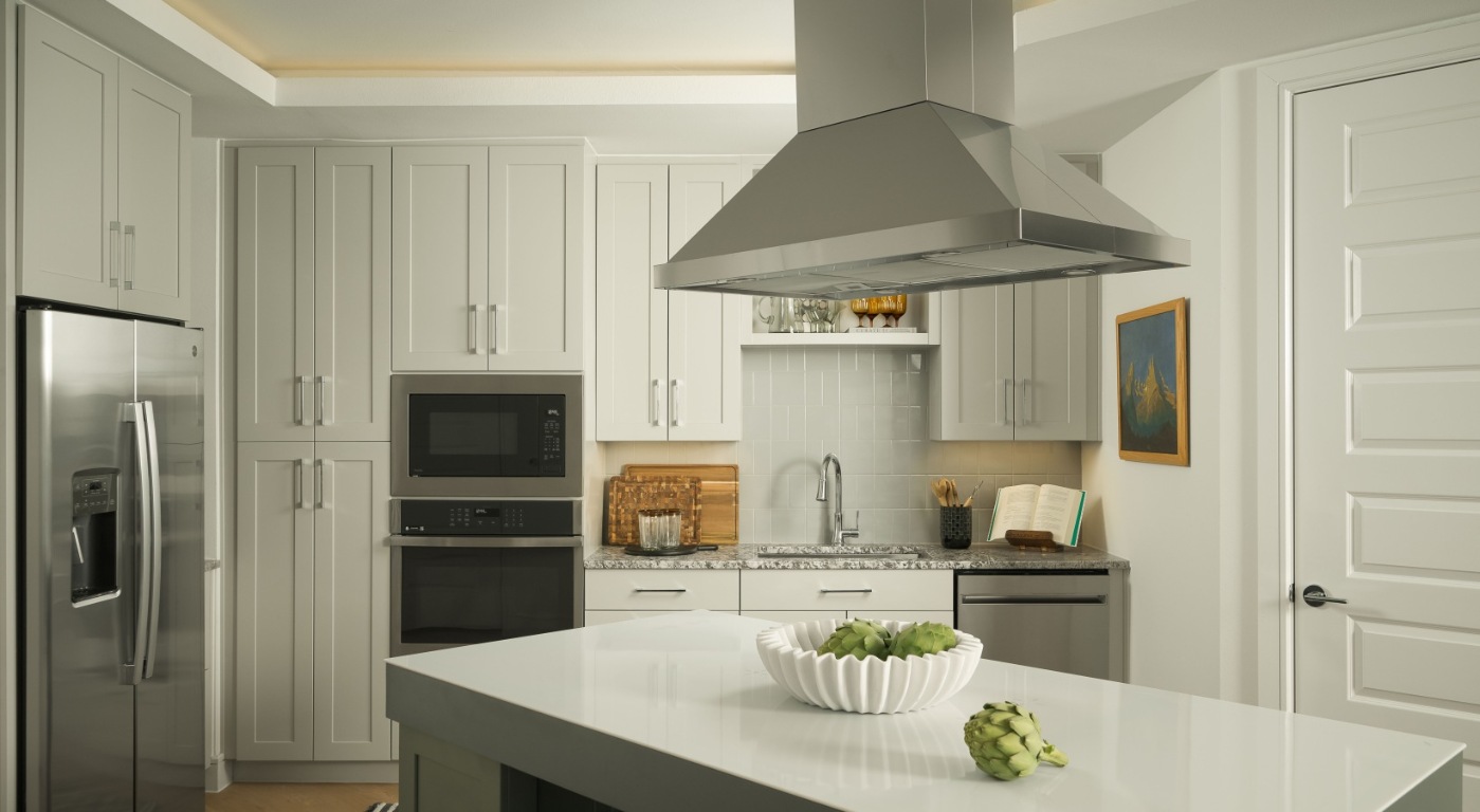 10520 Lakeline Mall Drive, Unit 222 Austin, TX 78717 - Photo 9 of 23 a kitchen with stainless steel appliances granite countertop a sink and refrigerator