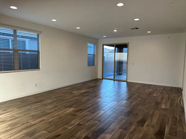 $2,790 | 25704 South 231st Street, Queen Creek, AZ 85142