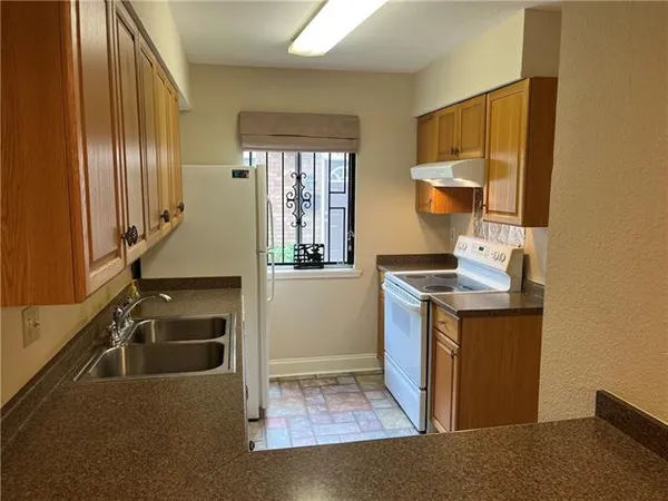 $1,350 | 4063 Division Street, Metairie, LA 70002