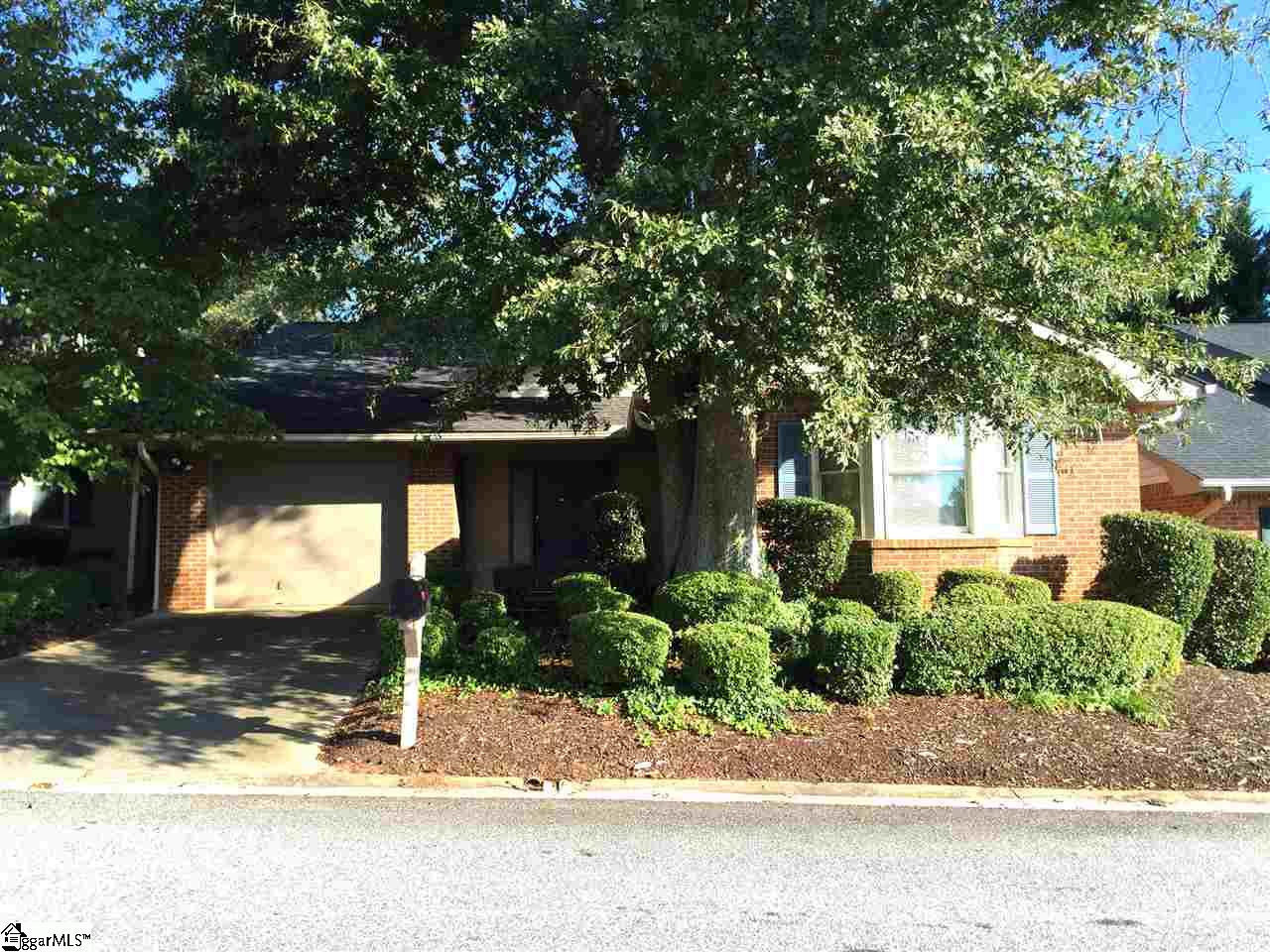 110 Hummingbird Ridge Greenville, SC 29605 - Photo 1 of 13 Gallery Image 1