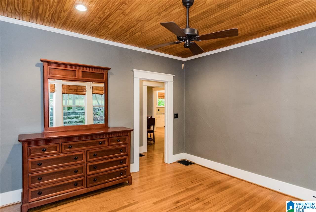 908 Irving Road Birmingham, AL 35209 - Photo 36 of 41