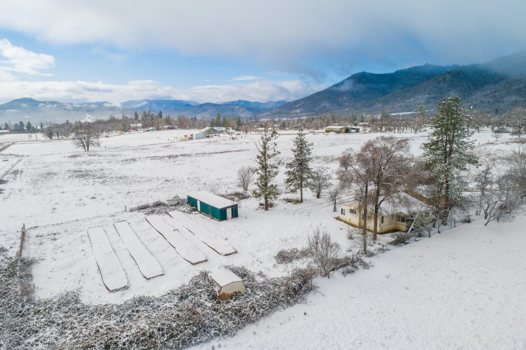 8780 Ramsey Road Gold Hill, OR 97525 - Photo 25 of 28 27-web-or-mls-DJI_0021