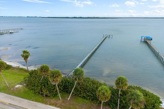 $2,299,999 | 2611 South Indian River Drive, Fort Pierce, FL 34950