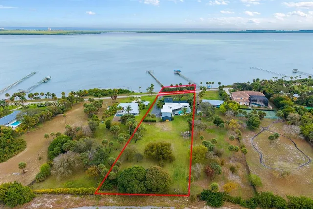 $2,299,999 | 2611 South Indian River Drive, Fort Pierce, FL 34950