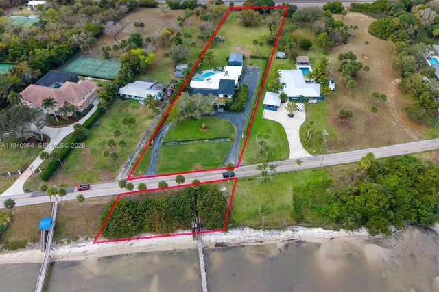 $2,299,999 | 2611 South Indian River Drive, Fort Pierce, FL 34950