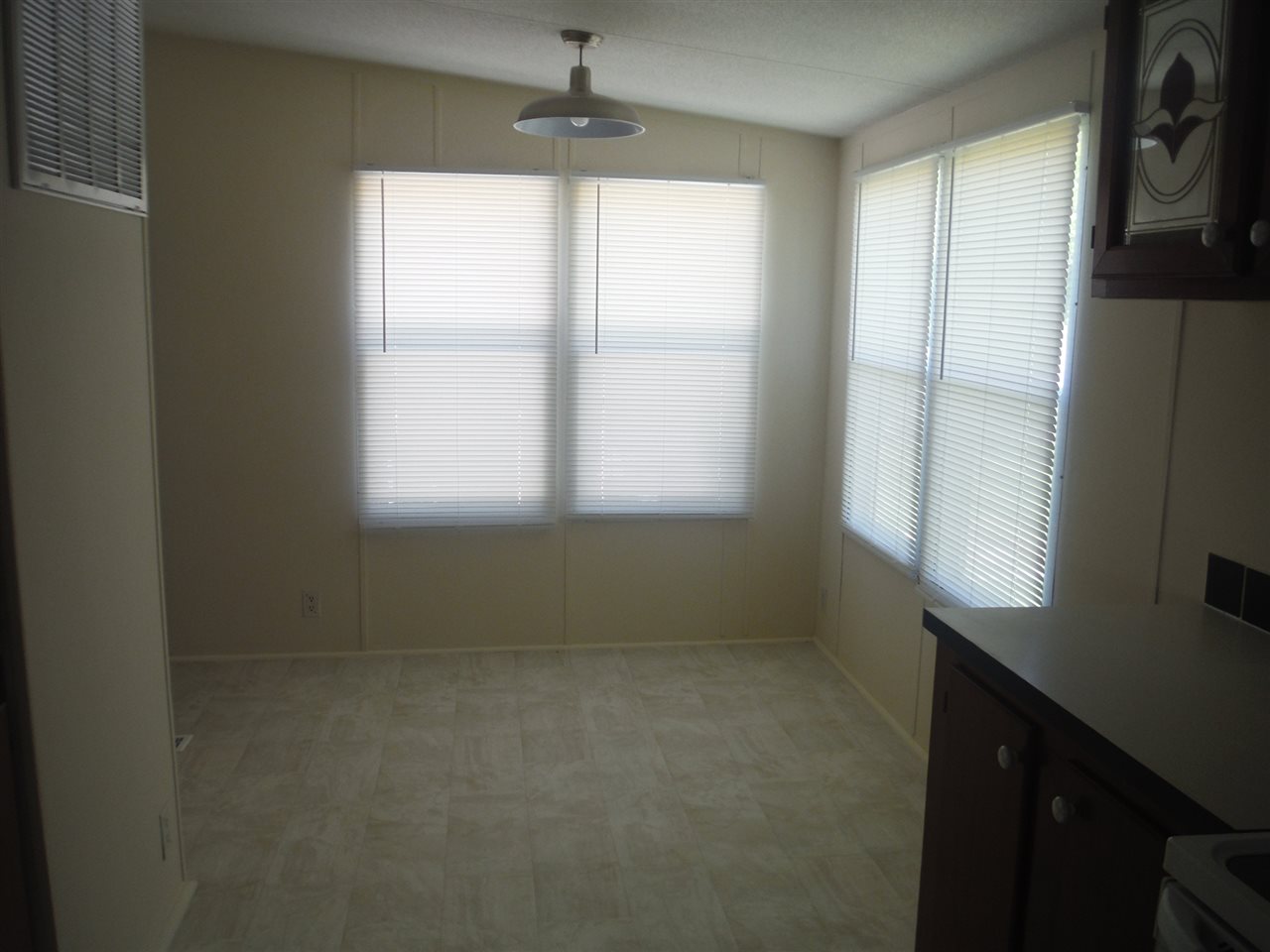33015 Gilley Road Lillian, AL 36549 - Photo 9 of 44 Breakfast Room
