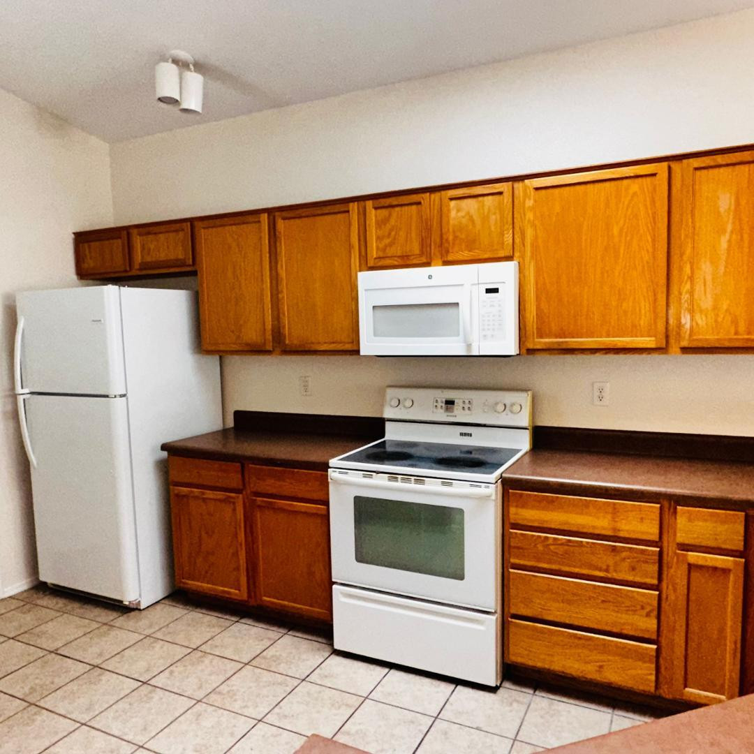 949 South Racine Lane Gilbert, AZ 85296 - Photo 3 of 22 Photo #3