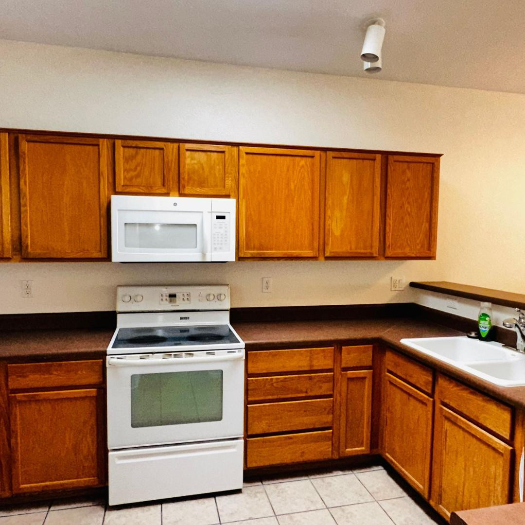 949 South Racine Lane Gilbert, AZ 85296 - Photo 6 of 22 Photo #6