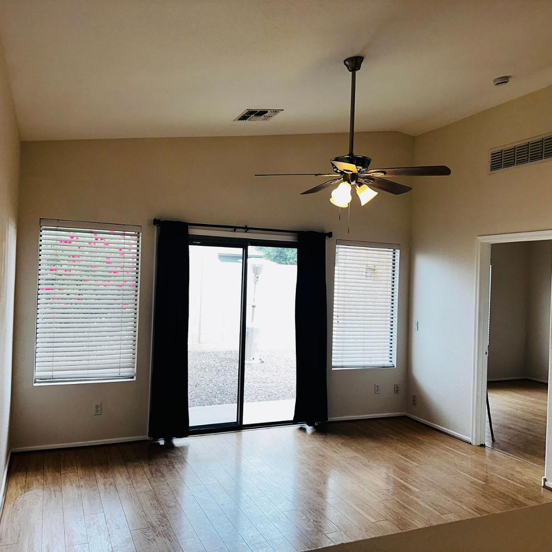 949 South Racine Lane Gilbert, AZ 85296 - Photo 7 of 22 Photo #7