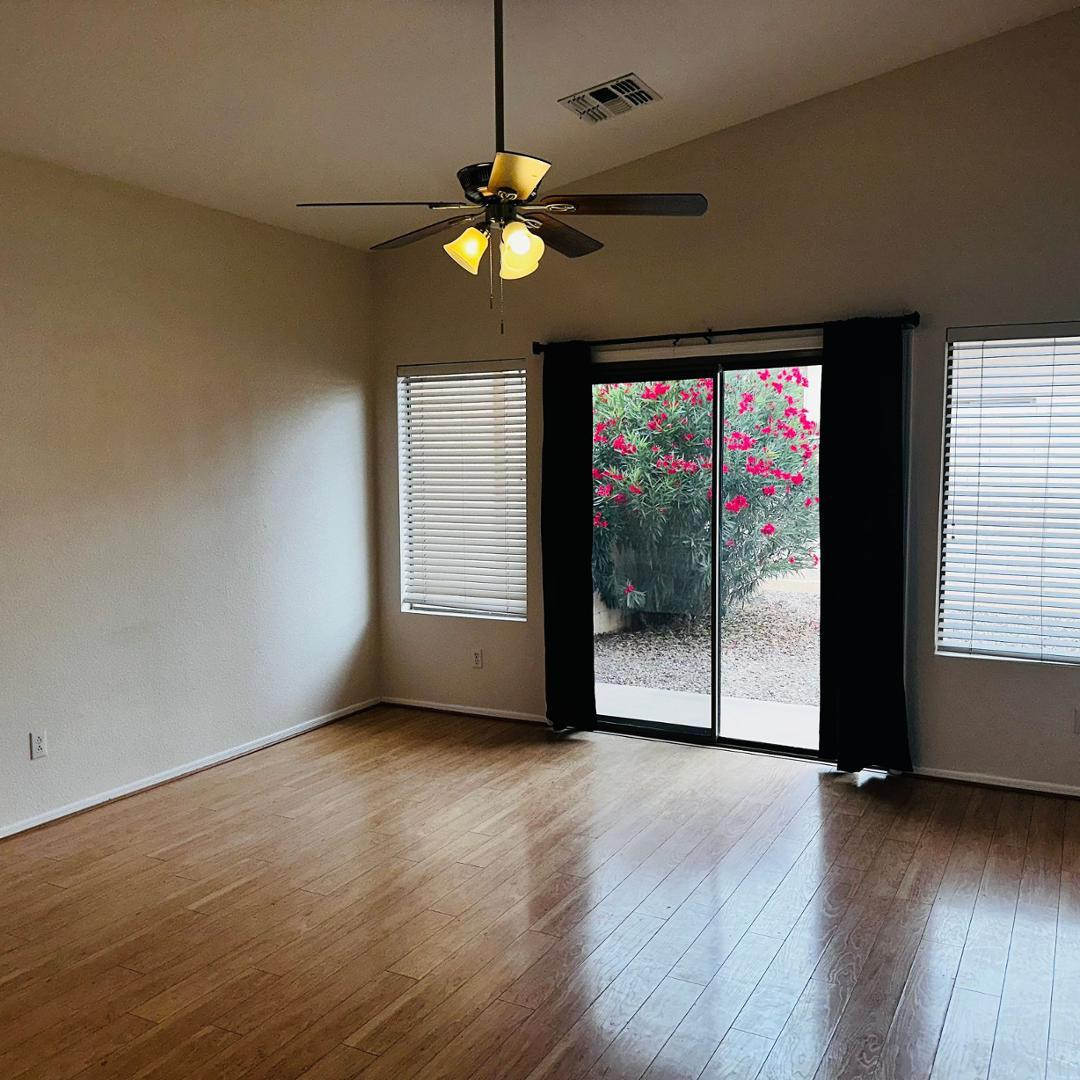 949 South Racine Lane Gilbert, AZ 85296 - Photo 8 of 22 Photo #8