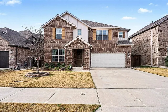 $3,000 | 10233 Fulgham Drive, Fort Worth, TX 76131