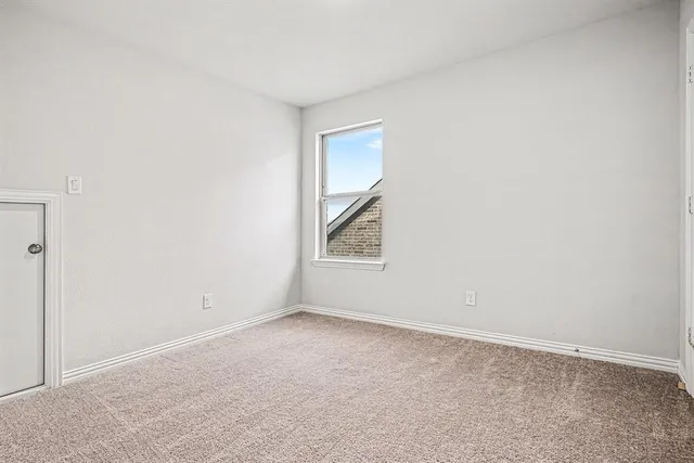 $3,000 | 10233 Fulgham Drive, Fort Worth, TX 76131