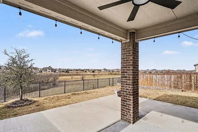 $3,000 | 10233 Fulgham Drive, Fort Worth, TX 76131