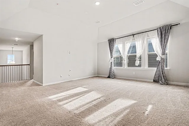 $3,000 | 10233 Fulgham Drive, Fort Worth, TX 76131