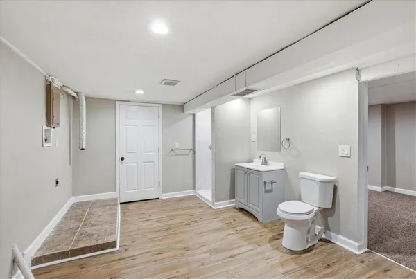 $220,000 | 2510 South Crescent Avenue, Independence, MO 64052