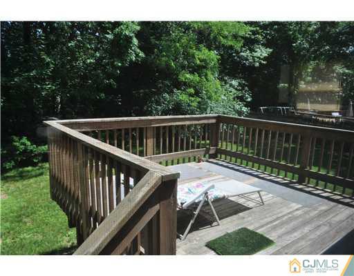 16 Donald Road East Brunswick, NJ 08816 - Photo 13 of 25