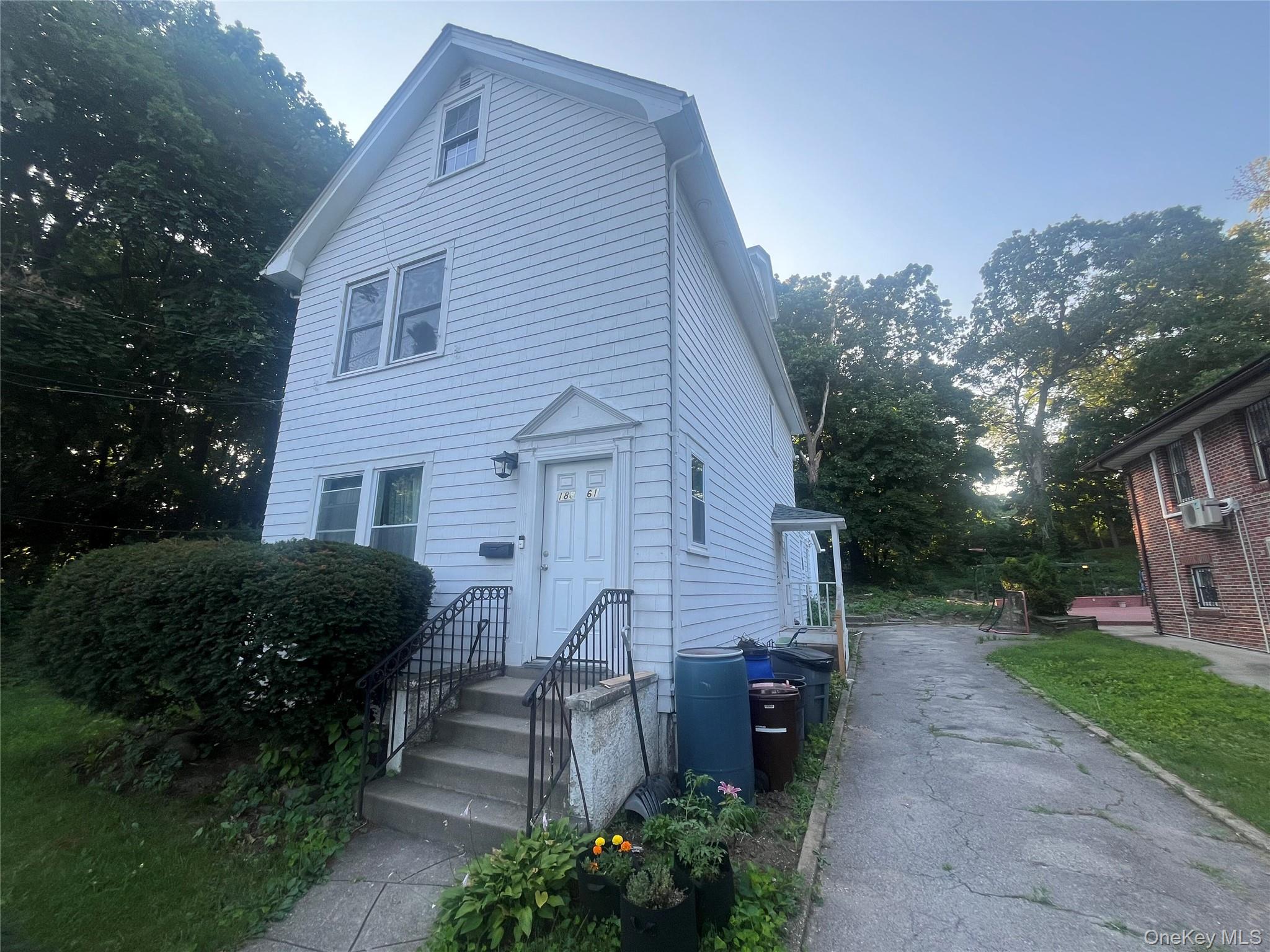 85-th Road Queens, NY 11432 - Photo 1 of 12 Gallery Image 1