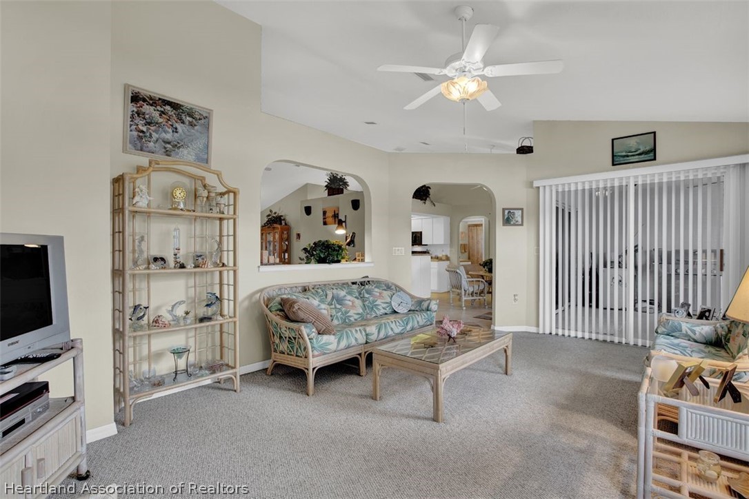 625 Lin Road Sebring, FL 33876 - Photo 10 of 35 Gallery Image 10