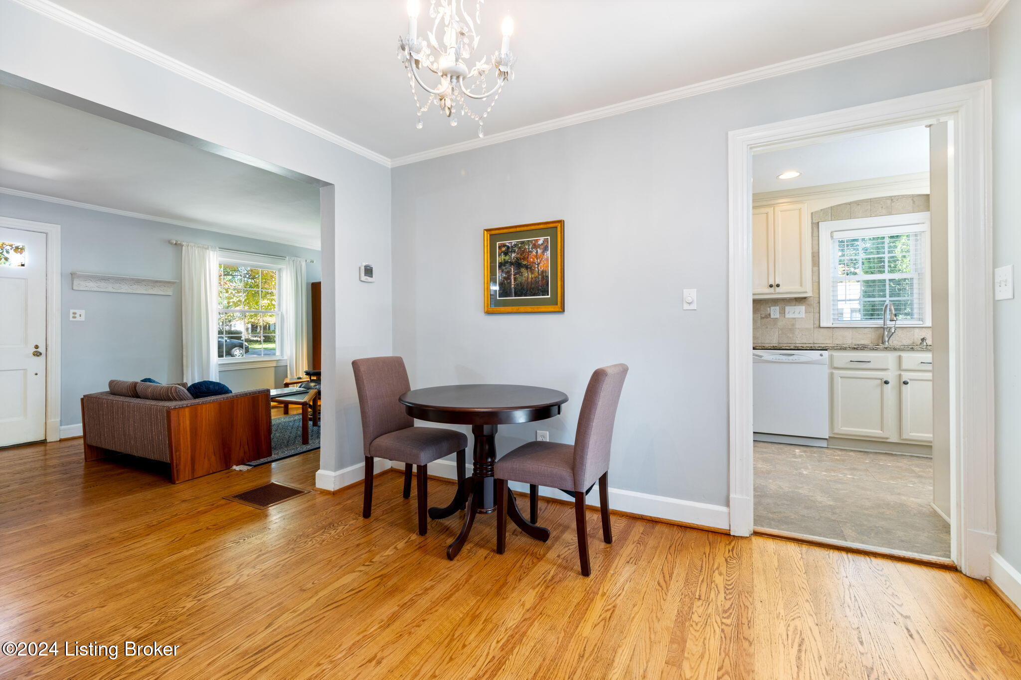4020 Hillsboro Road Louisville, KY 40207 - Photo 12 of 27 4020 Hillsboro Rd-30