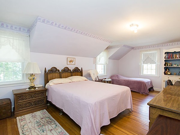 123 Beal Road Waltham, MA 02453 - Photo 19 of 24 Gallery Image 19