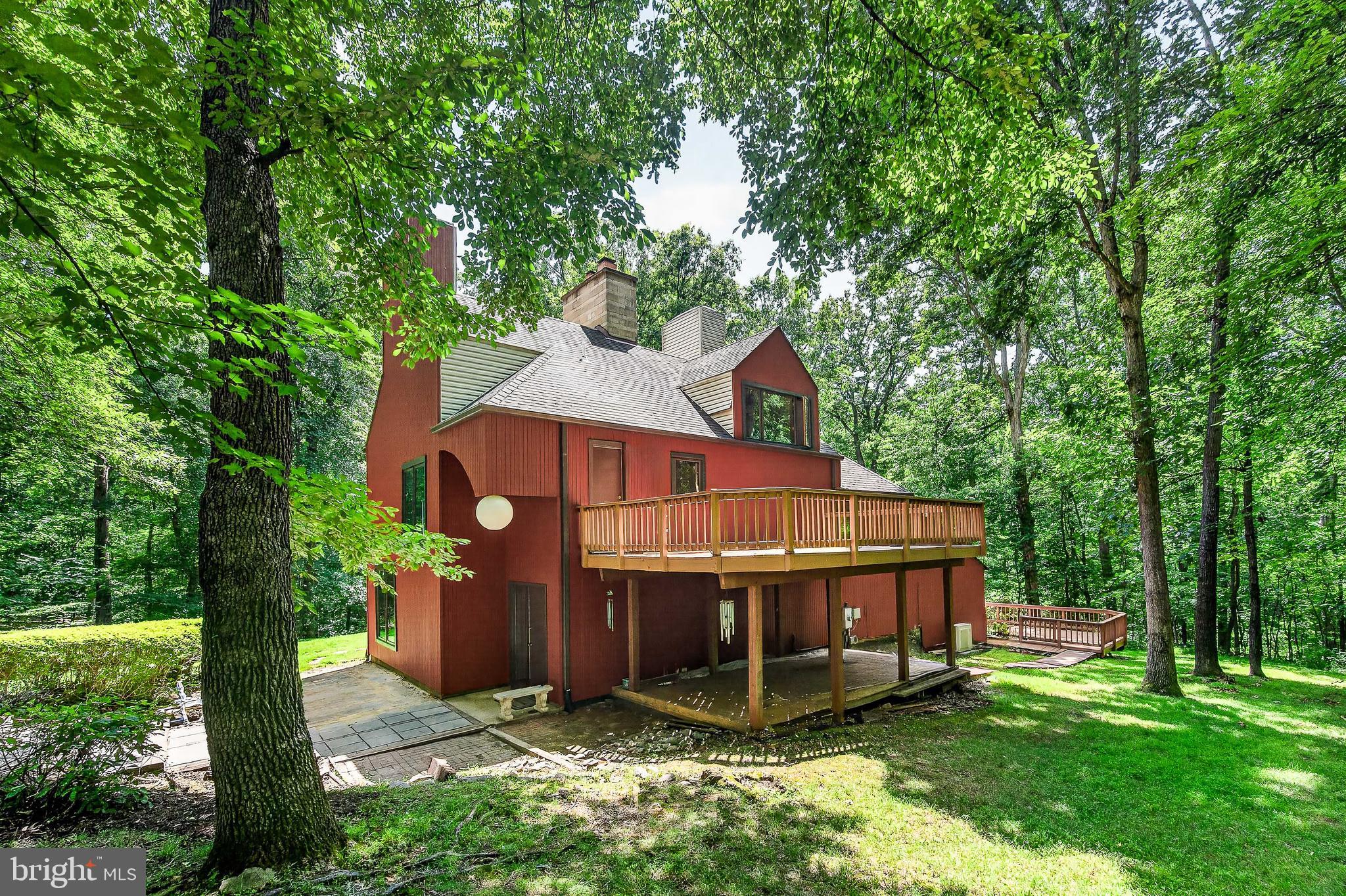 10817 Cross School Road Reston, VA 20191 - Photo 89 of 89 Side View