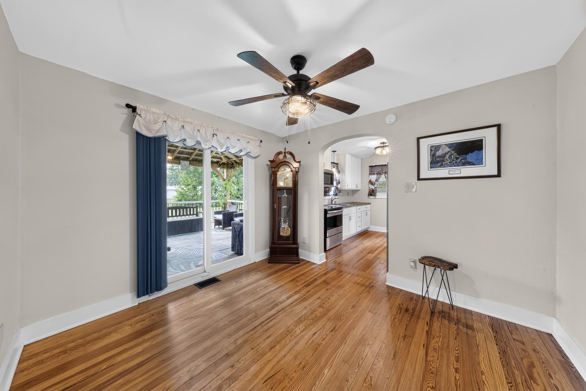 319 North Hook Road Pennsville, NJ 08070 - Photo 9 of 33 Gallery Image 9