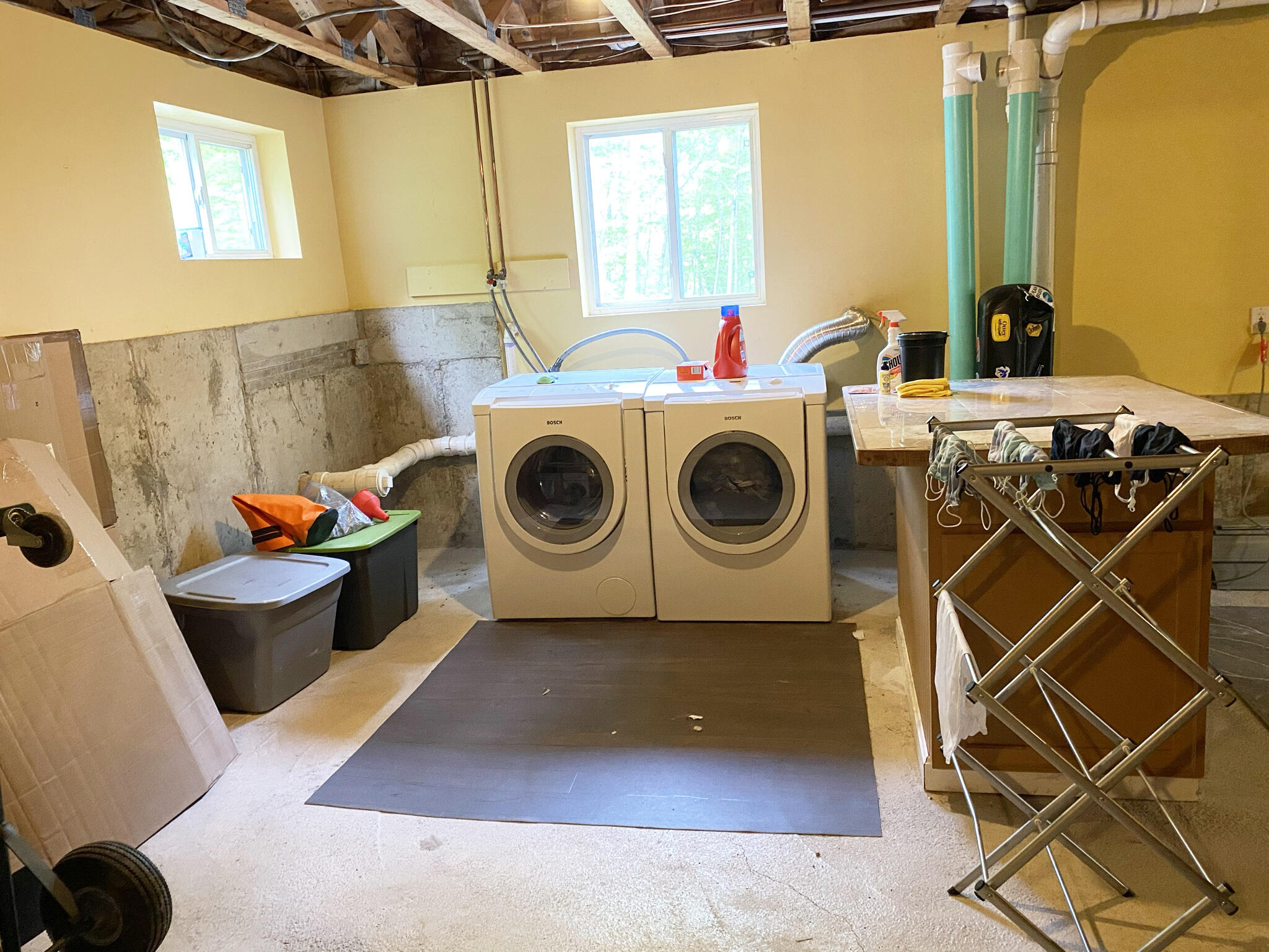 5 Sandalwood Road Belfast, ME 04915 - Photo 10 of 20 5 Sandalwood Laundry area
