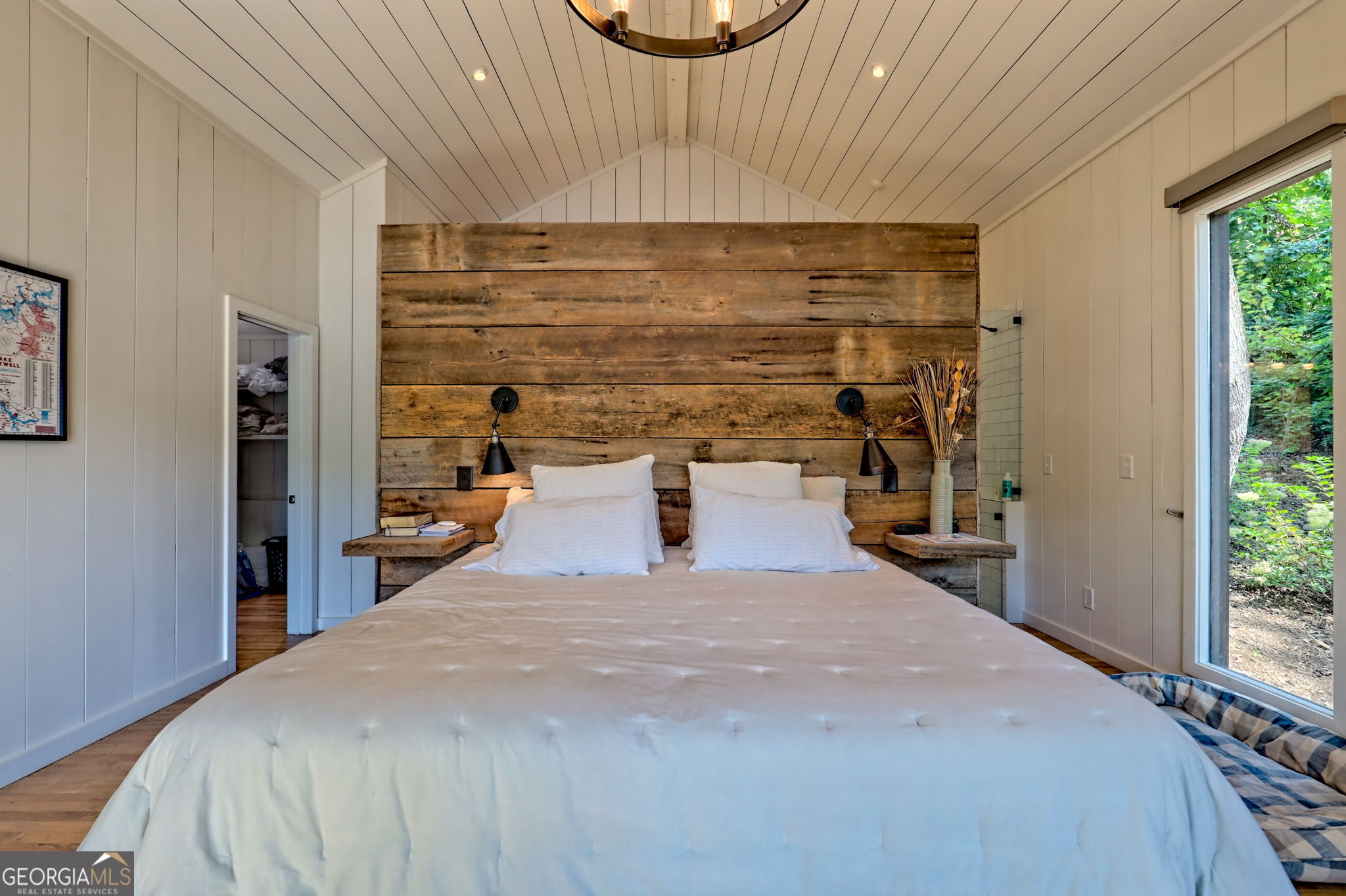 22 Cajun Loop Clayton, GA 30525 - Photo 19 of 87 a bed room with a bed and a table