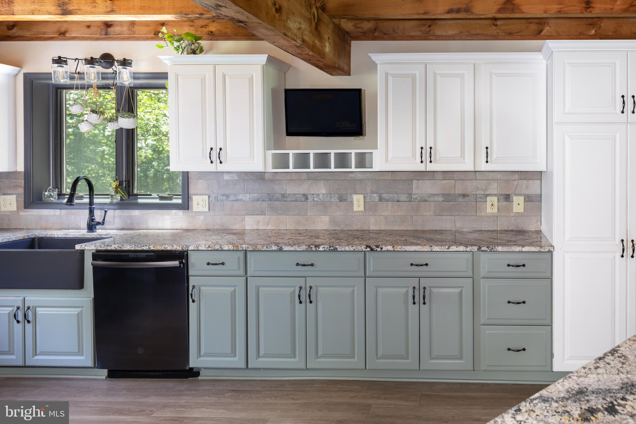 4105 Edges Mill Road Downingtown, PA 19335 - Photo 15 of 60 Kitchen