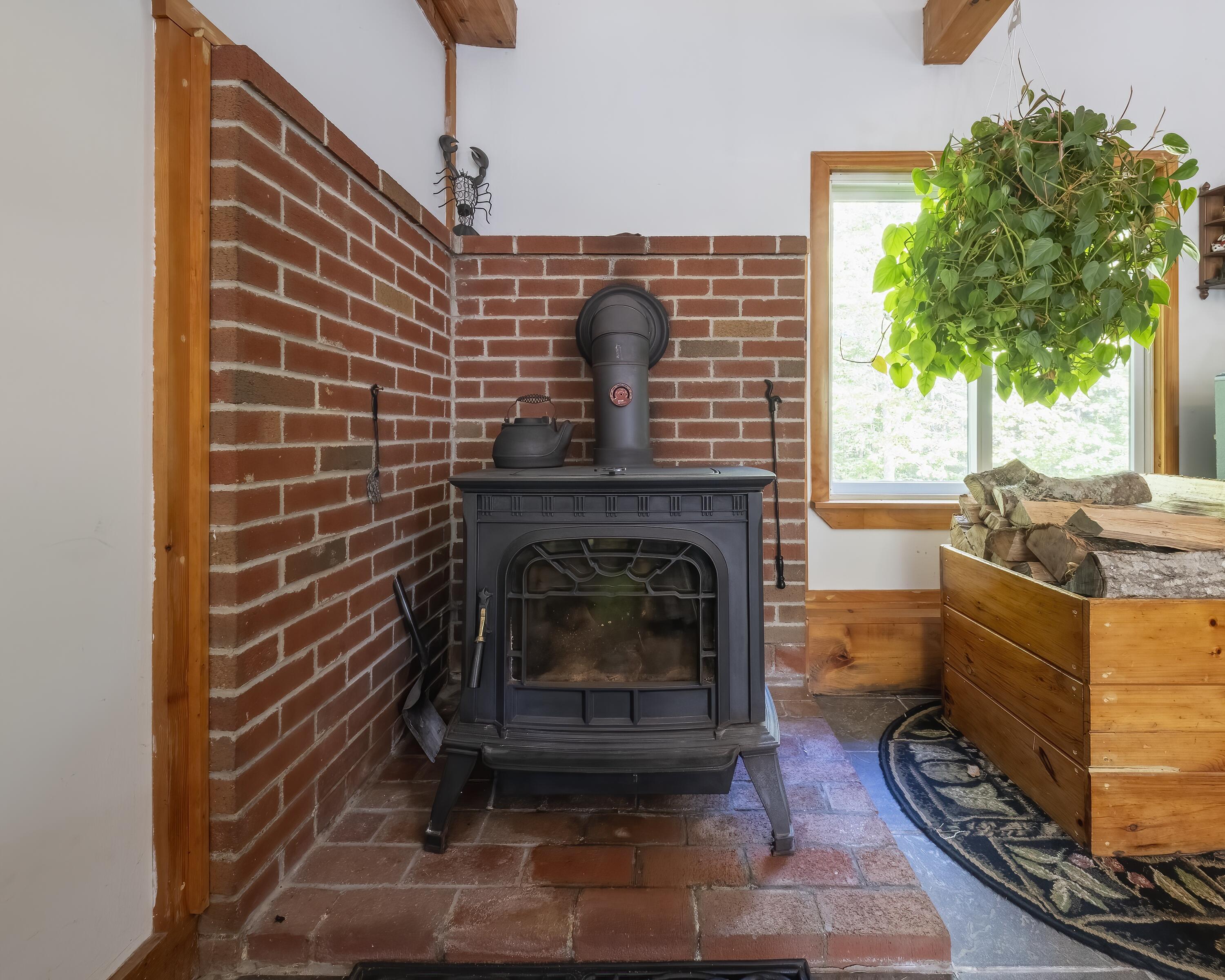 18 Sodom Road Bristol, ME 04539 - Photo 8 of 45 20220929_18_Sodum_Rd_4223