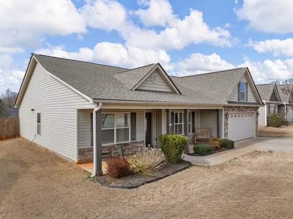 $315,000 | 313 Highland Spgs Loop, Inman, SC 29349