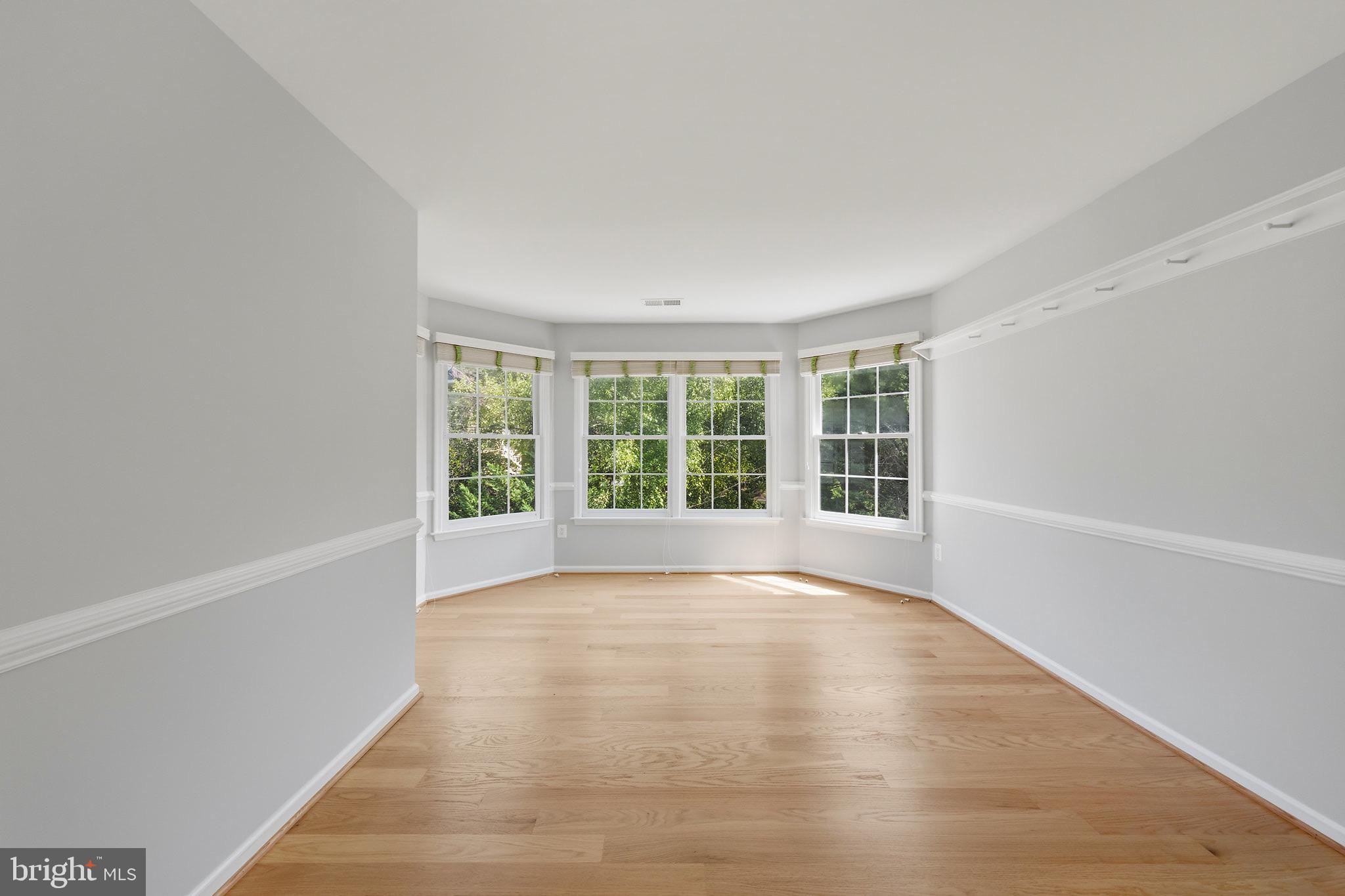 2053 George Washington Road Vienna, VA 22182 - Photo 35 of 60 Gallery Image 35