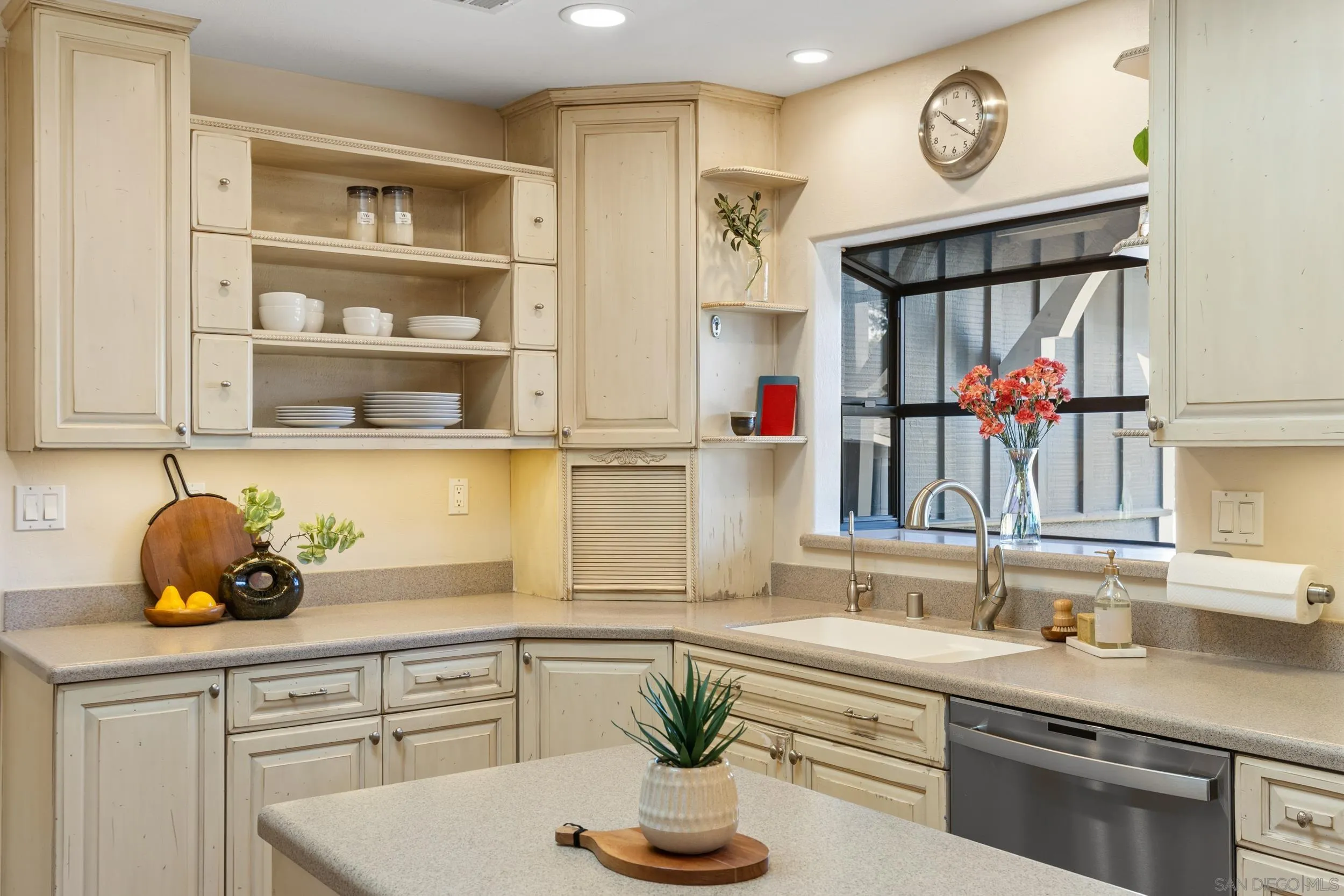 9313 Christina Lane Lakeside, CA 92040 - Photo 20 of 64