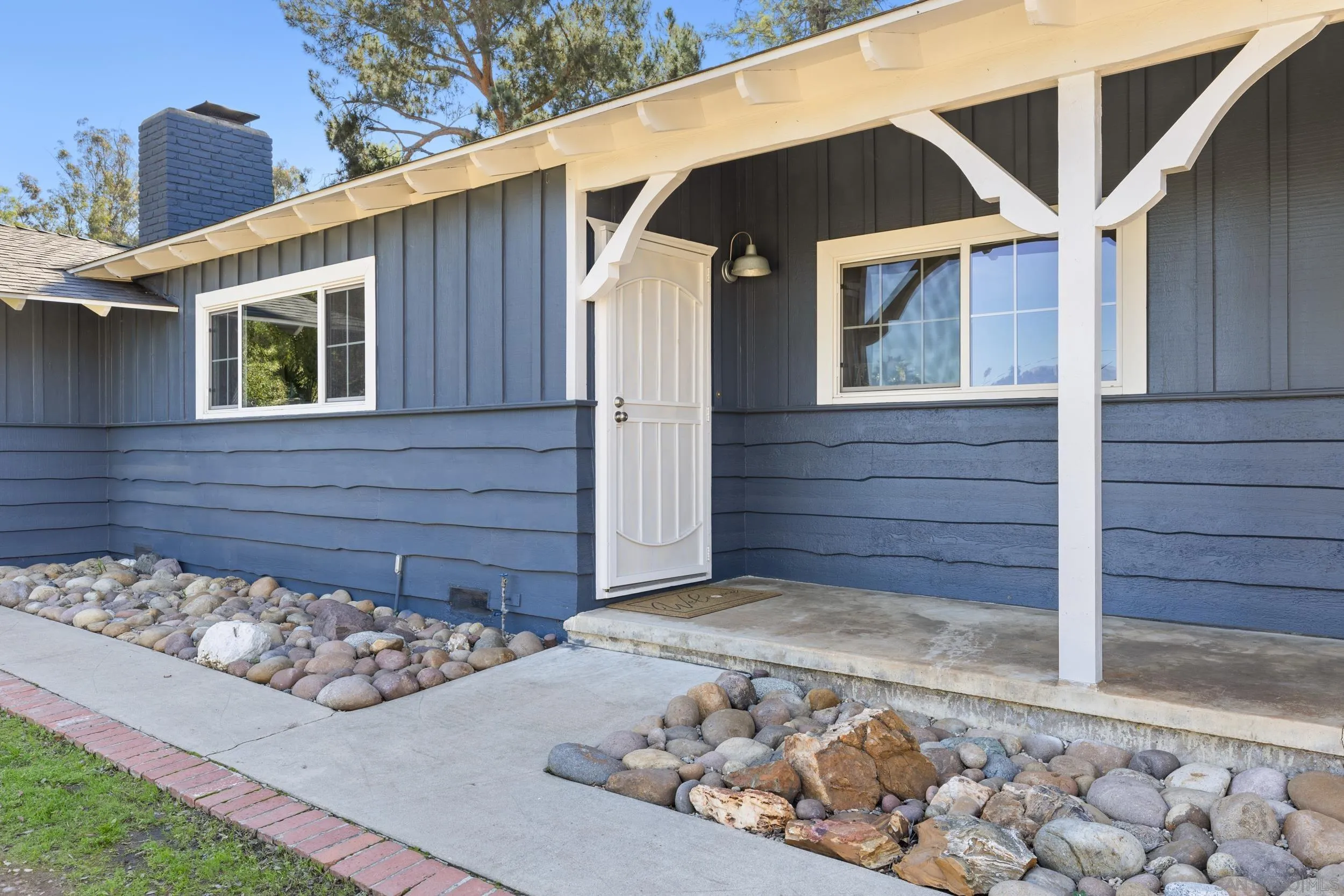 9313 Christina Lane Lakeside, CA 92040 - Photo 10 of 64