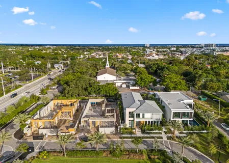 $4,550,000 | 300 Grove Place, Delray Beach, FL 33444