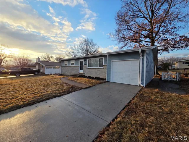 $228,000 | 310 Francisca Drive, Florissant, MO 63031