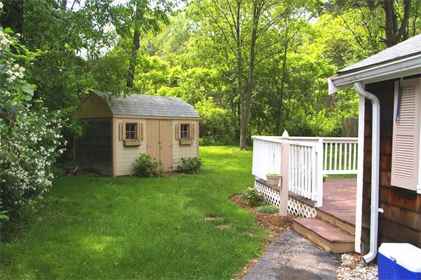 14 English Road Holbrook, MA 02343 - Photo 3 of 14