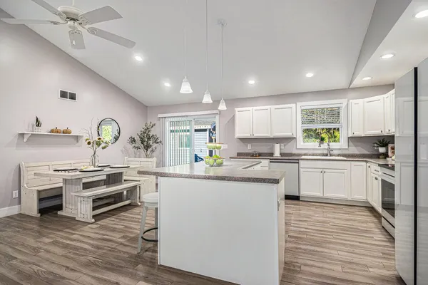$365,000 | 704 Ottawa Court, Buchanan, MI 49107