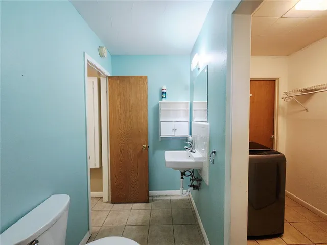 $2,150 | 1702 Ivie Lee Street, Baytown, TX 77520